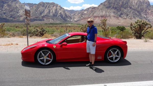 Ferrari458 Italia in Red Rock Canyon in Vegas